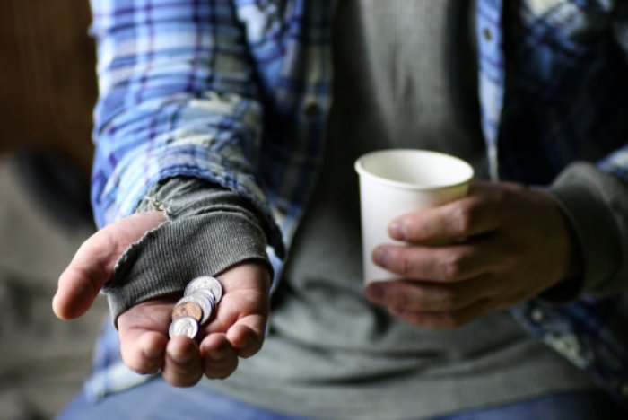 In the 1980s, concentrated poverty rose, but eased in the 1990s. However, the latest figures suggest that a rise in concentrated poverty has returned.