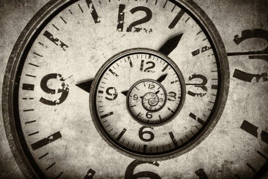 How does our language affect our perception of time?