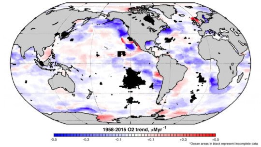 Global map of the linear trend of dissolved oxygen at the depth of 100 meters.