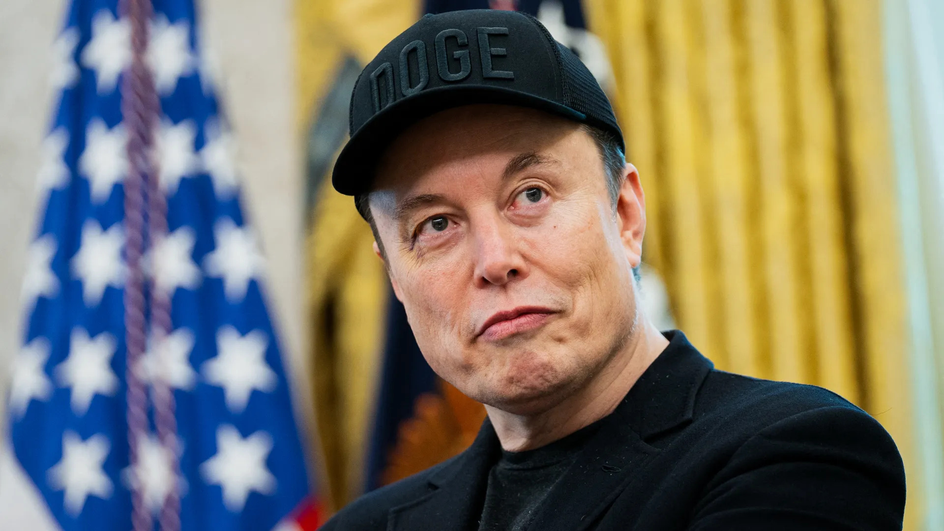 Elon Musk has entered uncharted territory in the world of wealth. On Wednesday, Forbes’ Real-Time Billionaire Index placed his fortune at $500.1 billion (around Frw 724 trillion), making him the first individual in history to cross the half-trillion-dollar threshold.