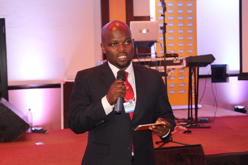 The Minister of Youth and ICT,Jean Philbert Nsengimana