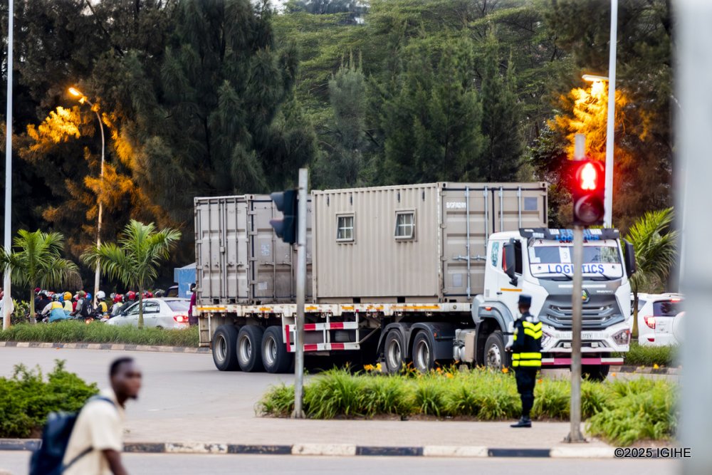 Some equipment were loaded in containers 