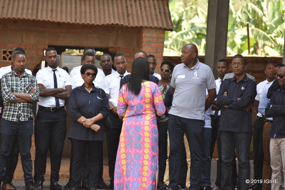 The staff of Akagera Aviation and students in the aviation department have visited Ntarama genocide memorial in Bugesera district.