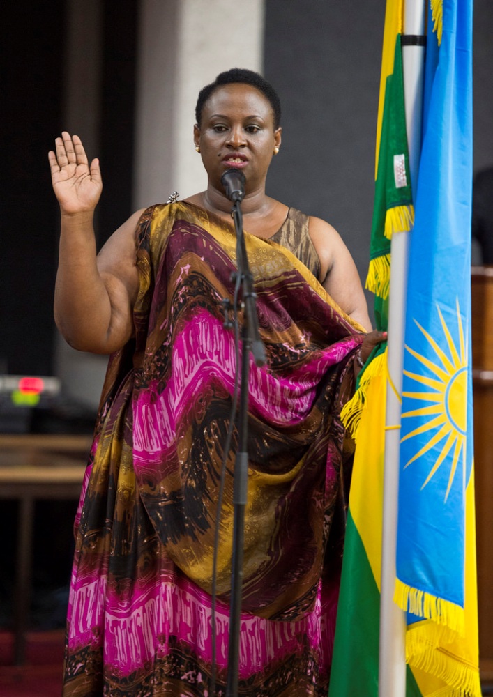Dr. Usta Kaitesi served as a lecturer at the former National University of Rwanda (NUR).