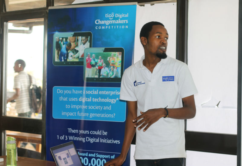 2016 Tigo Digital Changemakers competition winner, Erick Joseph, explains his project