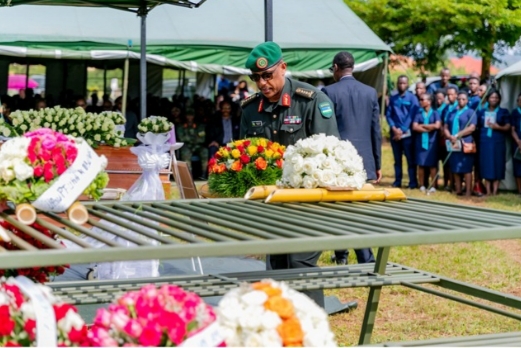 RDF Chief of Defence Staff Gen Patrick Nyamvumba pays his respect to Late Brig. Gen (Rtd) Andrew Rwigamba