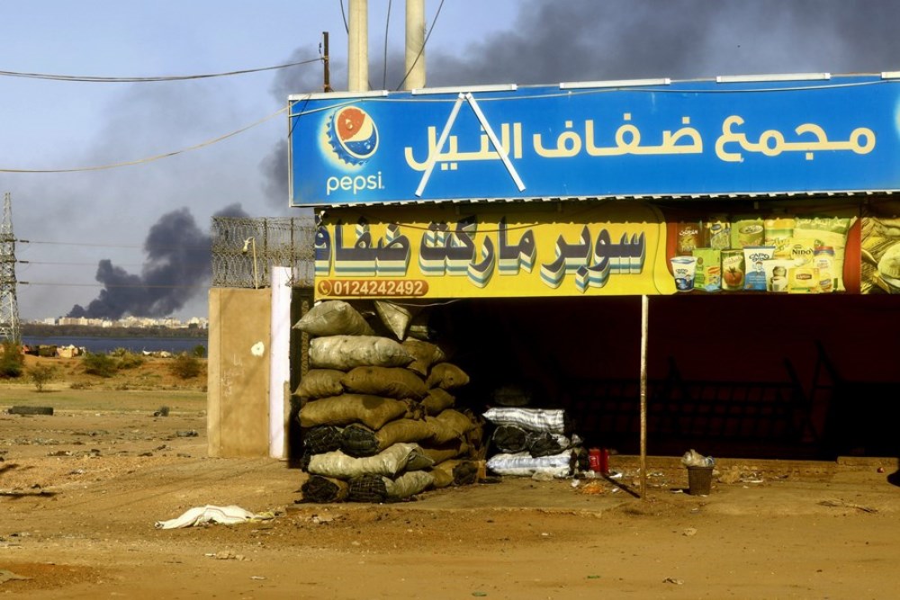 This photo taken on April 19, 2023 shows a closed shop in Khartoum, Sudan.  (Photo by Mohamed Khidir/Xinhua)