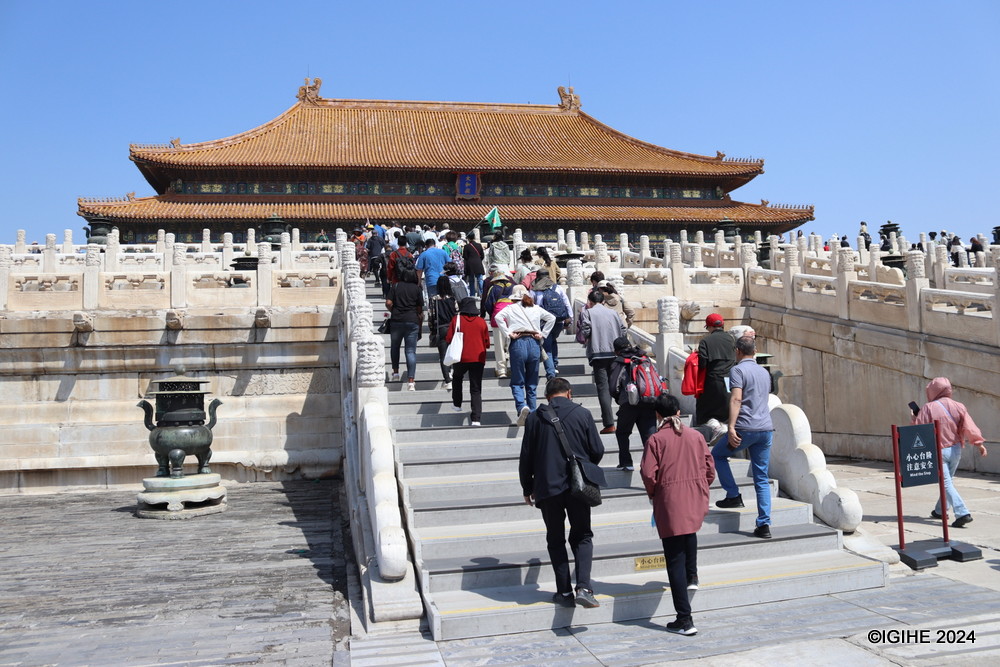 Situated in Beijing, the Forbidden City draws approximately 40,000 visitors daily.