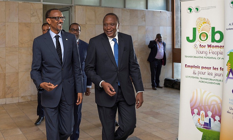 President Paul Kagame and Uhuru Kenyatta in Zambia