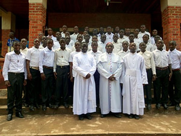 Seminarians of the Diocese of Butembo-Beni, Eastern Congo © Aid to the Church in Need)