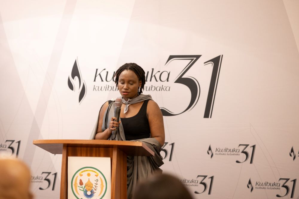 Judence Kayitesi, President of Ibuka Deutschland, underscored the vital role of youth in preserving history.