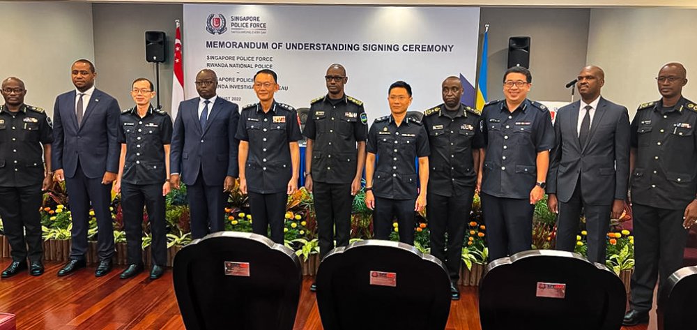 IGP Munyuza and his delegation are in Sngapore for a four-day visit.  