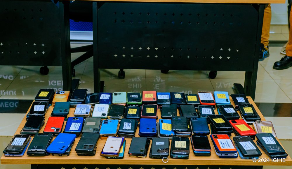 RIB has returned 280 stolen phones, valued at 62.5 million RWF, to their rightful owners.