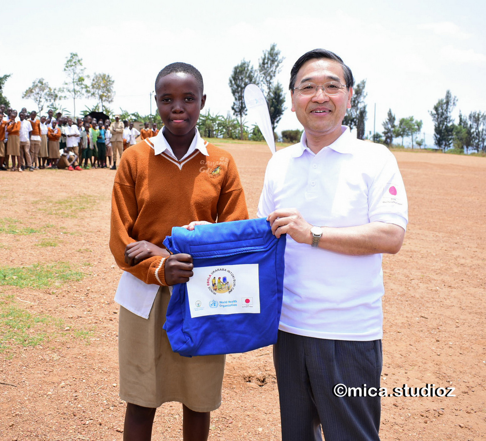 The event included the distribution of educational materials on the spread and prevention of the Ebola virus.