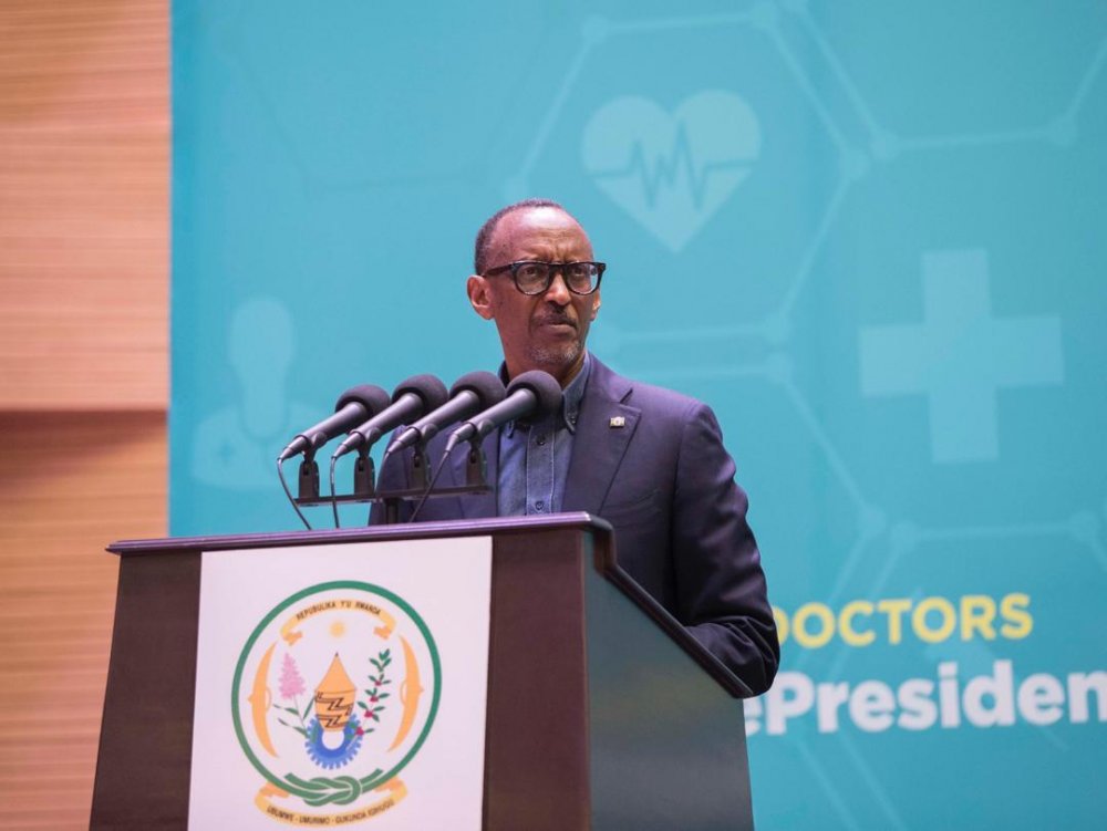 President Paul Kagame has reminded medical practitioners to render good services to patients treating them with kindness and good heart 