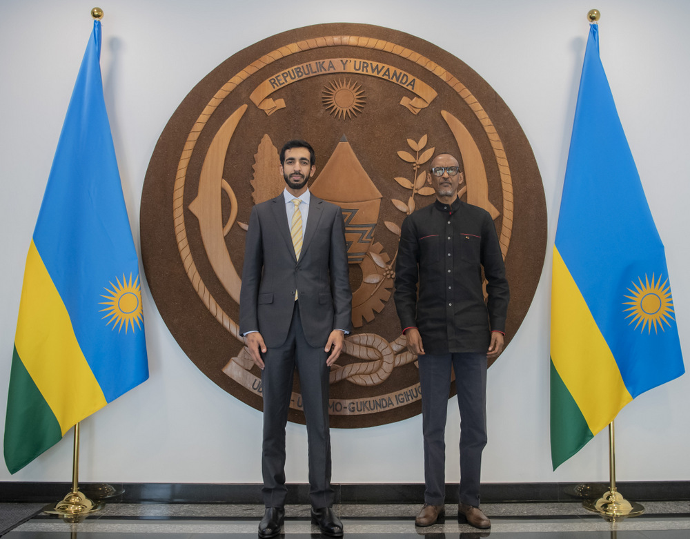 The United Arab Emirates (UAE)’s Minister of State for Foreign Affairs, Sheikh Shakhboot Bin Nahyan Al Nahyan posing for a photo with President Kagame at Village Urugwiro. 
