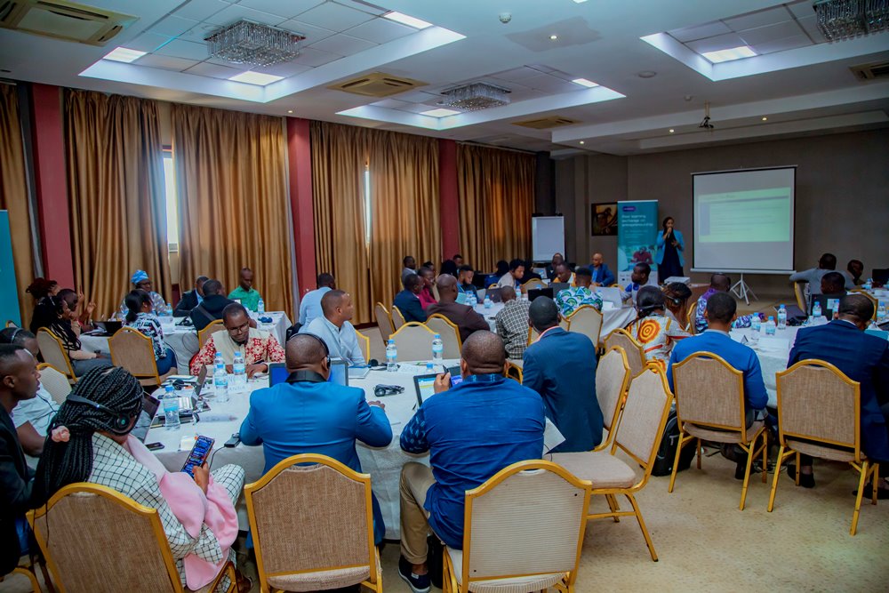 The program also aims to build participants’ capacity and knowledge in entrepreneurship through a 2-day workshop and ultimately increase the performance of digital entrepreneurs. 