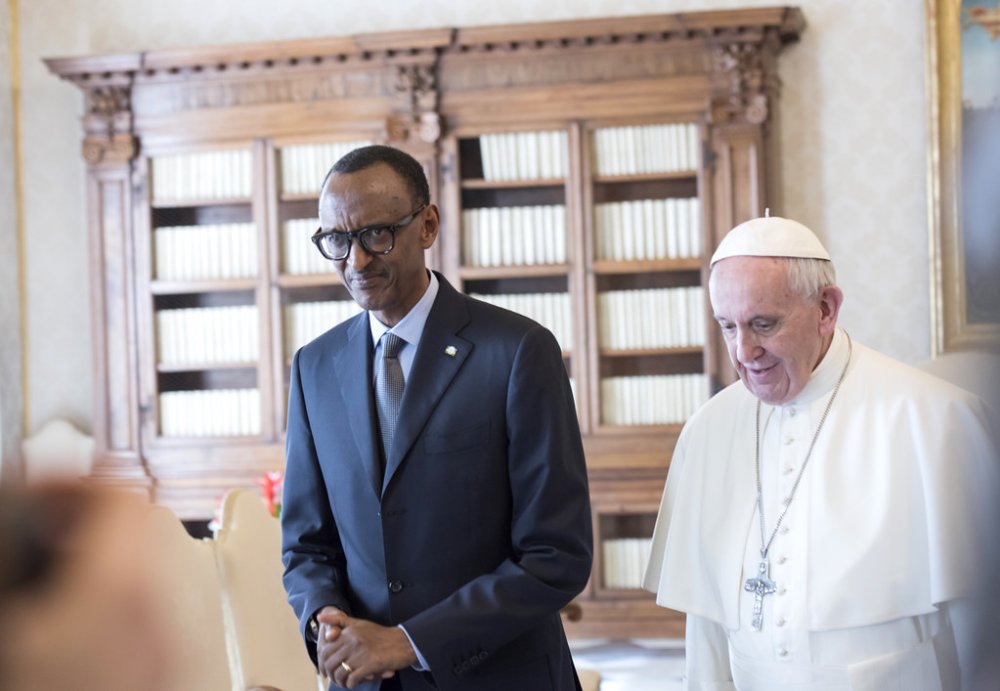 During their meeting, Pope Francis requested for “God’s forgiveness for the sins and failings of the Church and its members, including clergy, who were overcome by hatred and violence, and abandoned their evangelical mission” in what had happened in Rwanda.