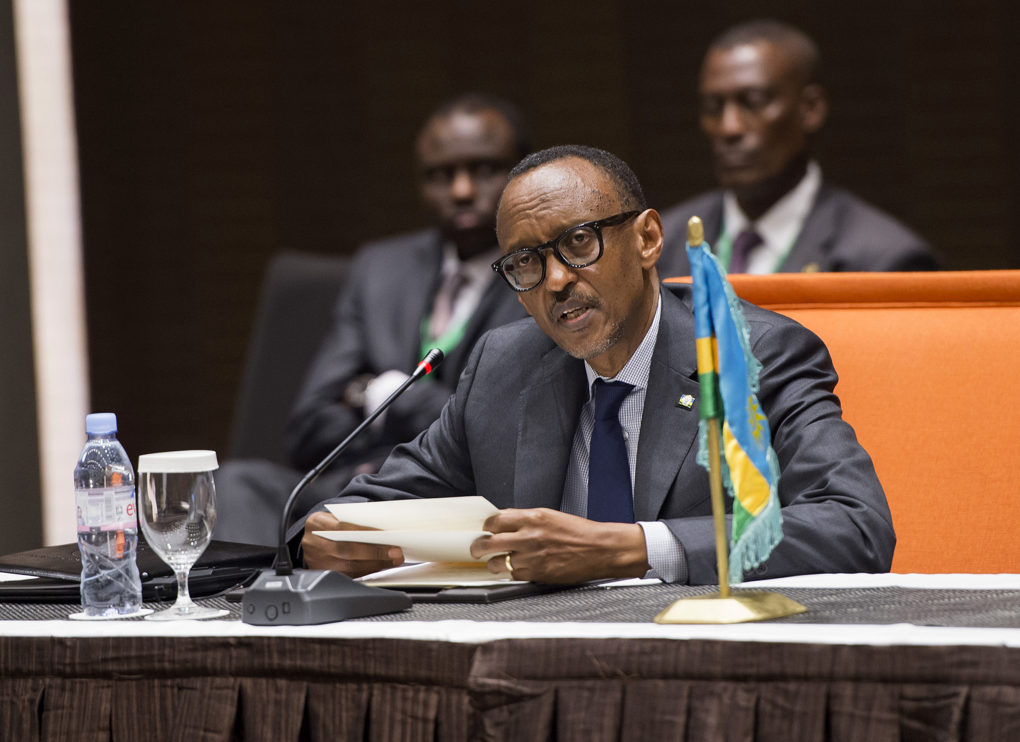 President Paul Kagame adressing his remarks at the meeting on Institutional Reform of the African Union in Conakry.