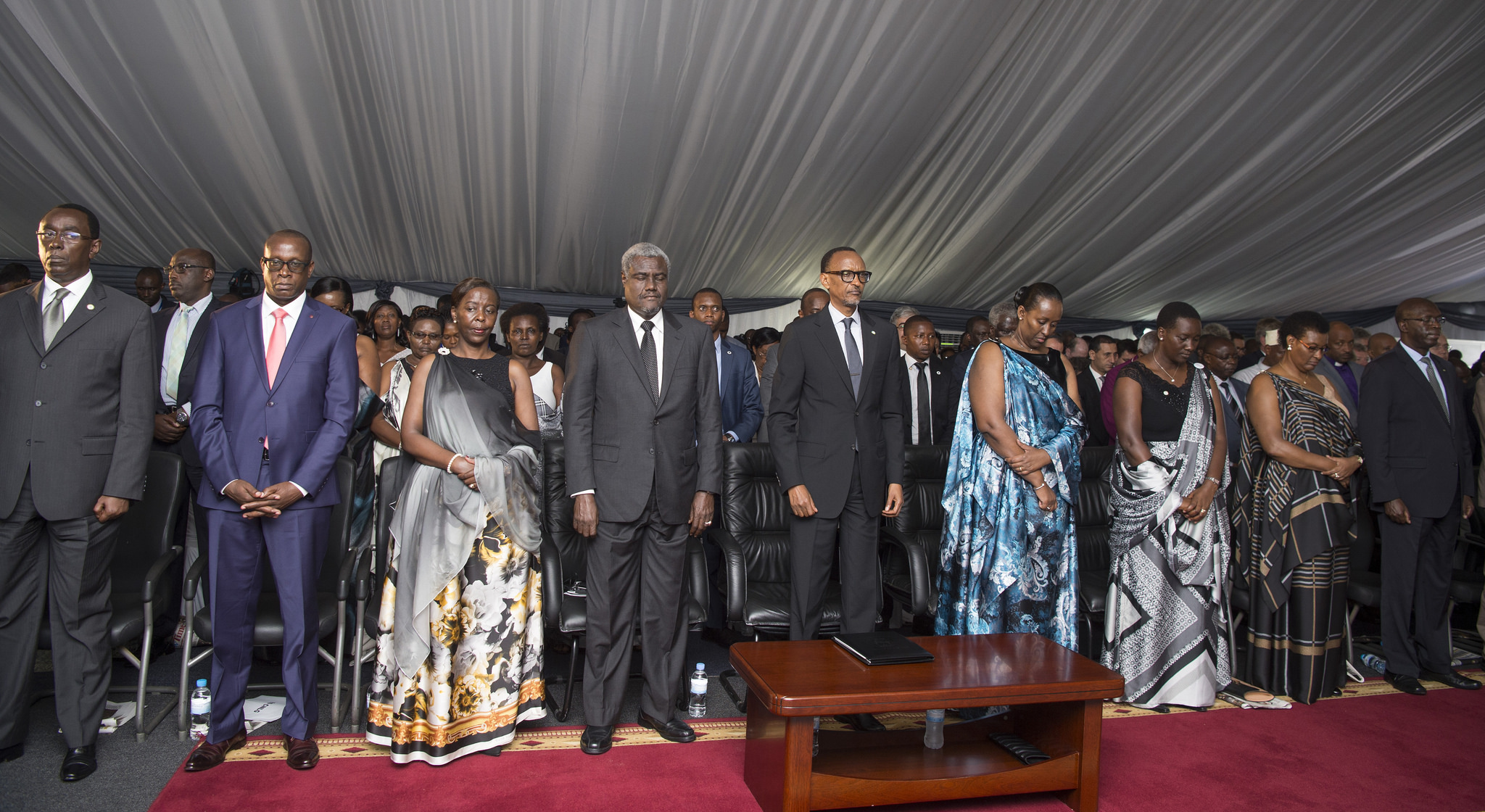 President Paul Kagame,First  Lady , AU Chairperson Moussa Fakito and government officials paying tribute to victims of the 1994 genocide against Tutsi at Gisozi memorial.  