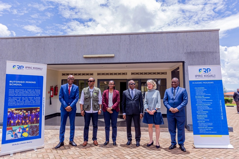The gemstone equipment were donated through the cooperation between ICGLR and the German Agency for International Cooperation.
