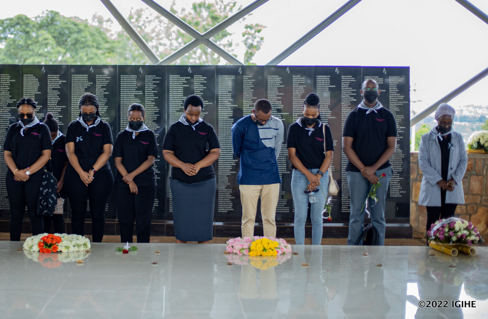 The management and staff of Ubumwe Grande Hotel paid tribute to Genocide victims at Ntarama Memorial.  