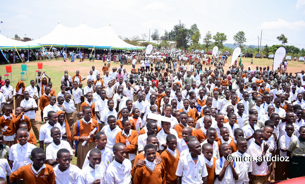 Communities and school children of the Sector were present and participated also in a quiz on Ebola Virus Disease.