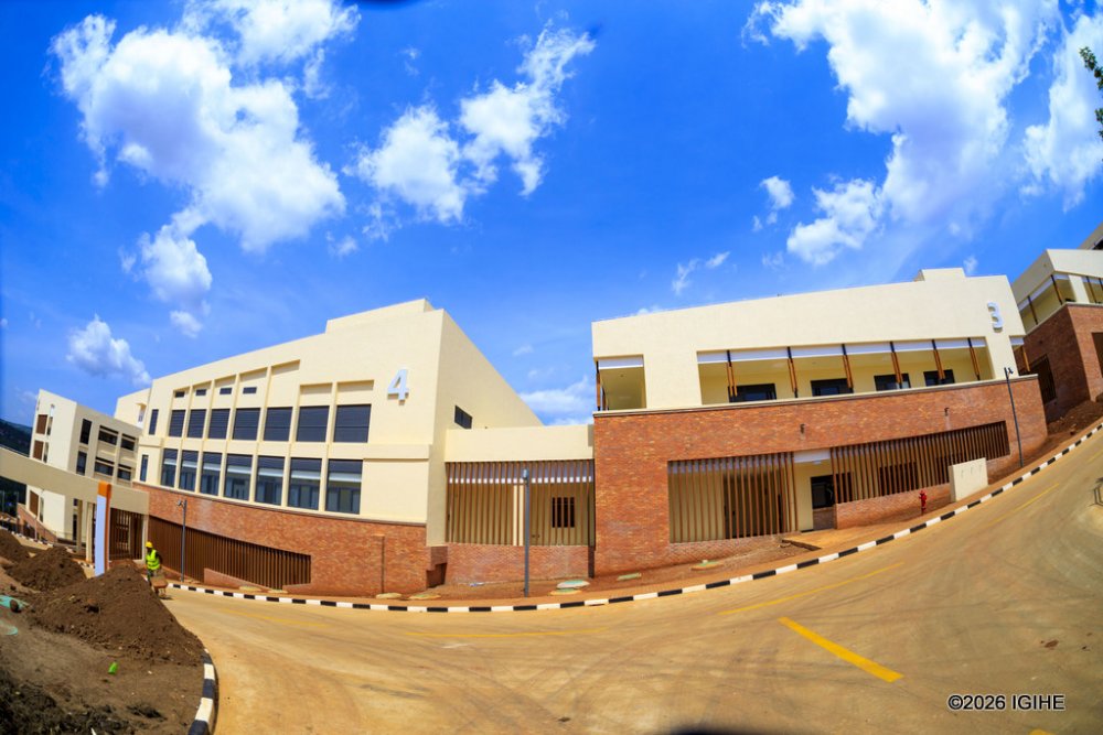 The facility will serve both outpatients and maternity patients.