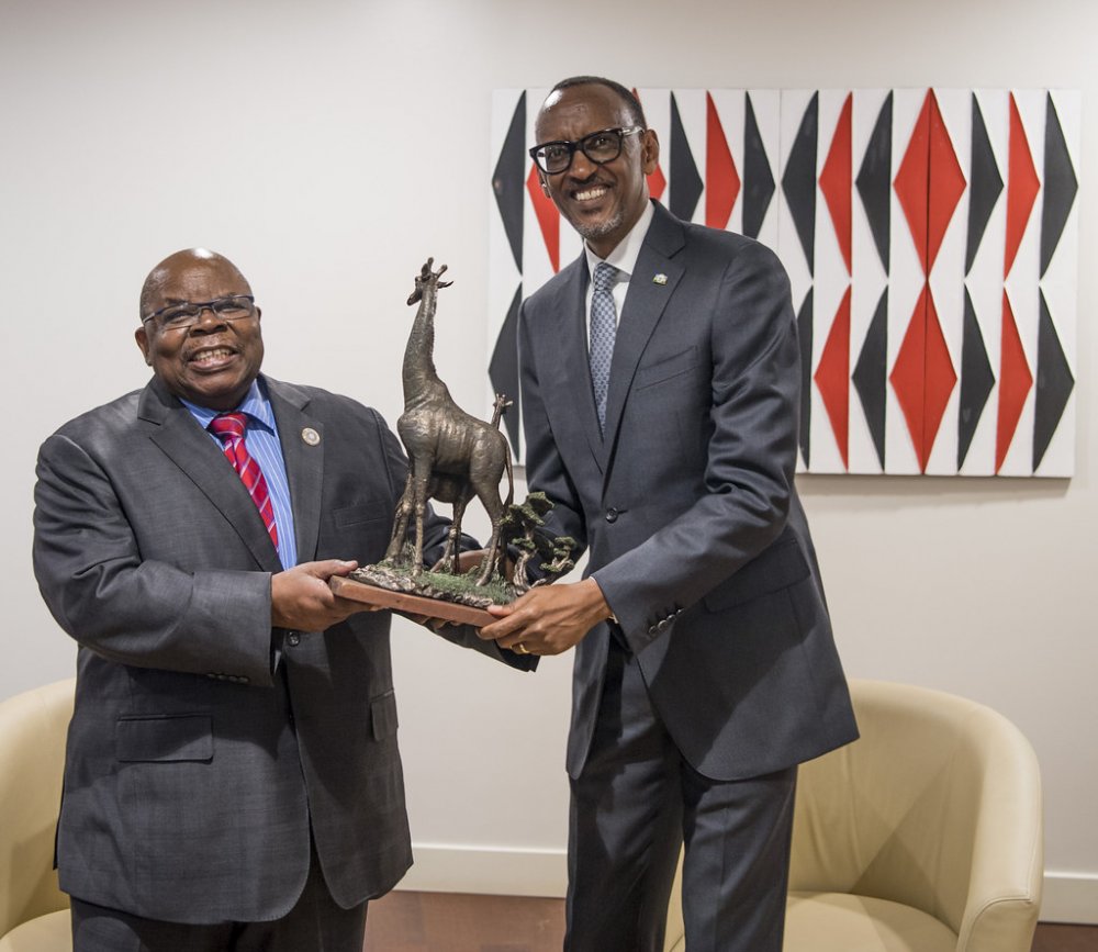 Kagame stated that Mkapa’s death will be felt throughout the continent.