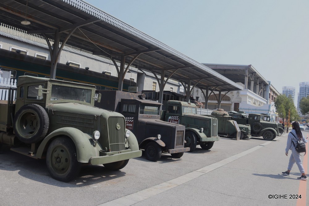 Different vehicles used in the process of film shooting are also seen at the digital industrial park