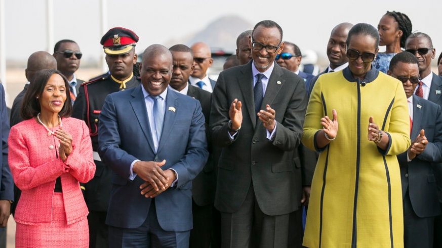 President Paul Kagame and First Lady Jeannette Kagame with their hosts, President Mokgweetsi Eric Keabetswe Masisi and First Lady Neo Masisi, of Botswana, in Gaborone yesterday.