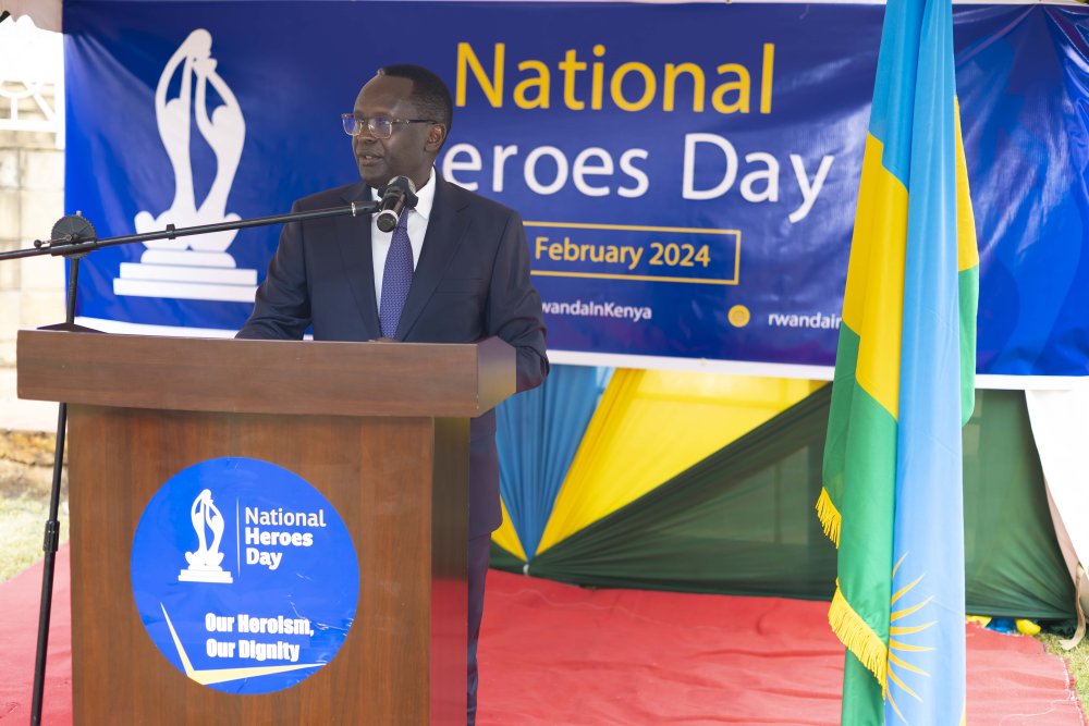 High Commissioner Ngoga has urged Rwandans residing in Kenya to contribute to Vision 2050. 