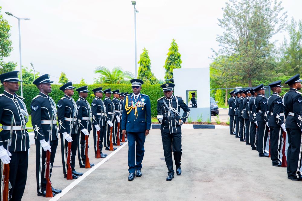 Gen Seedy Muctar Touray inspecting the guard of honor at the Rwanda National Police (RNP) General Headquarters in Kacyiru on Monday.