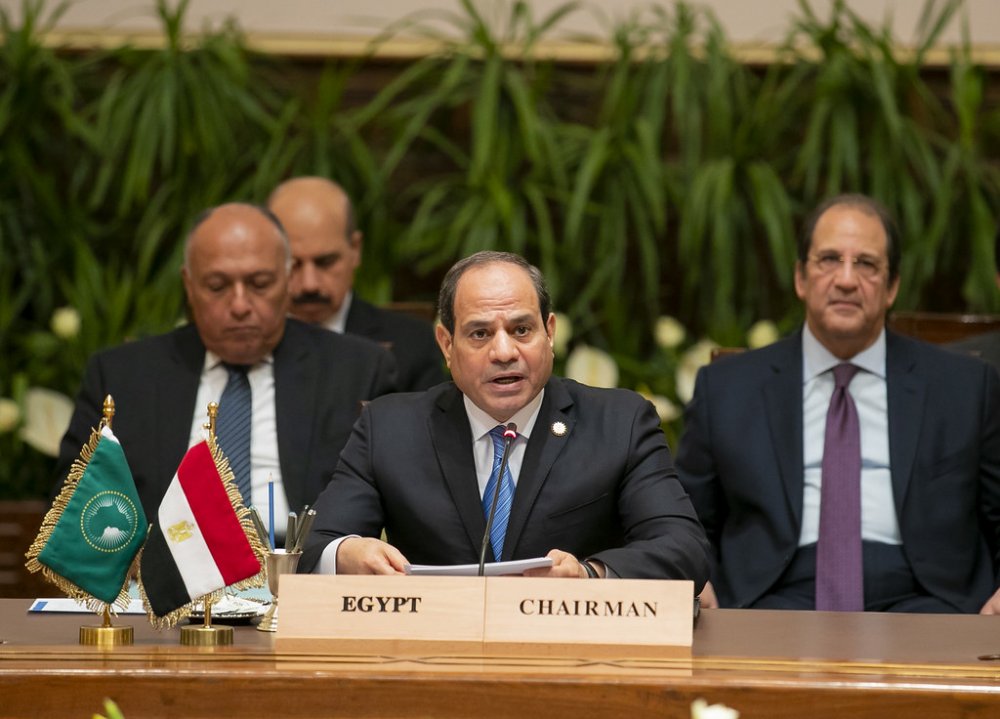 The emergent summit was convened by Egypt President Abdel Fatah el-Sisi