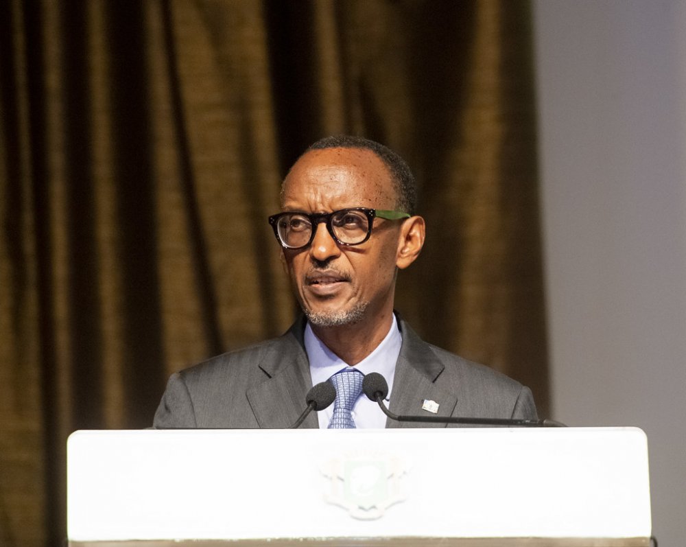 President Kagame called on Governments to do their part, listen to, and work with the private sector, to overcome existing barriers to doing business