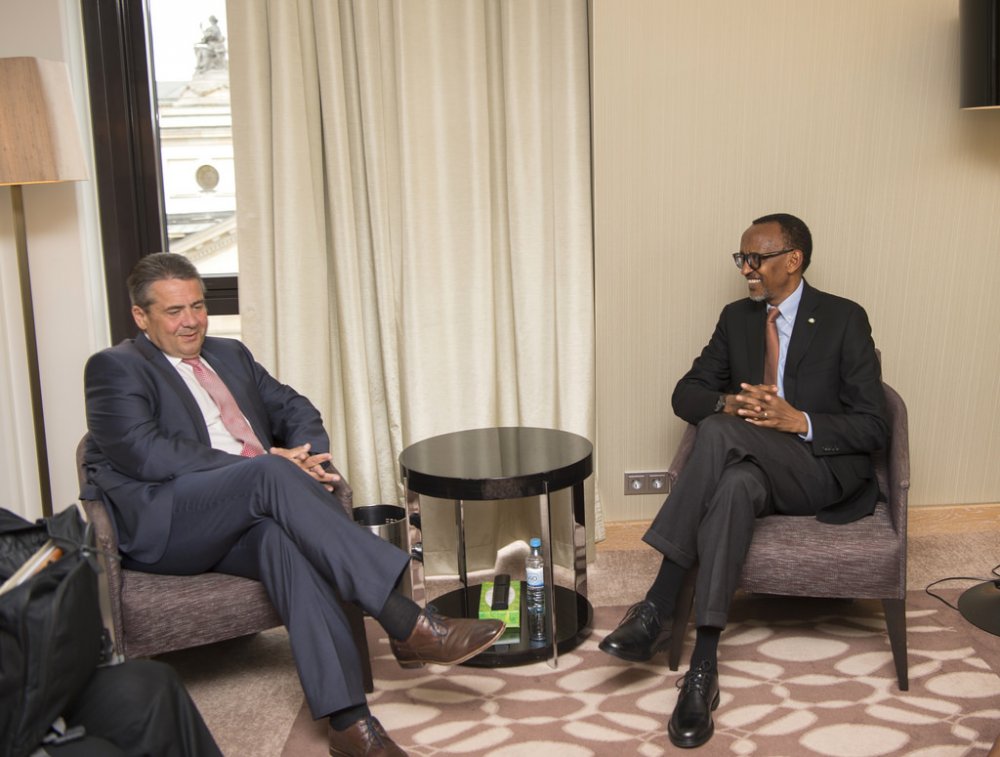 President Paul Kagame in talks with German Foreign Affairs Minister, Sigmar Gabriel