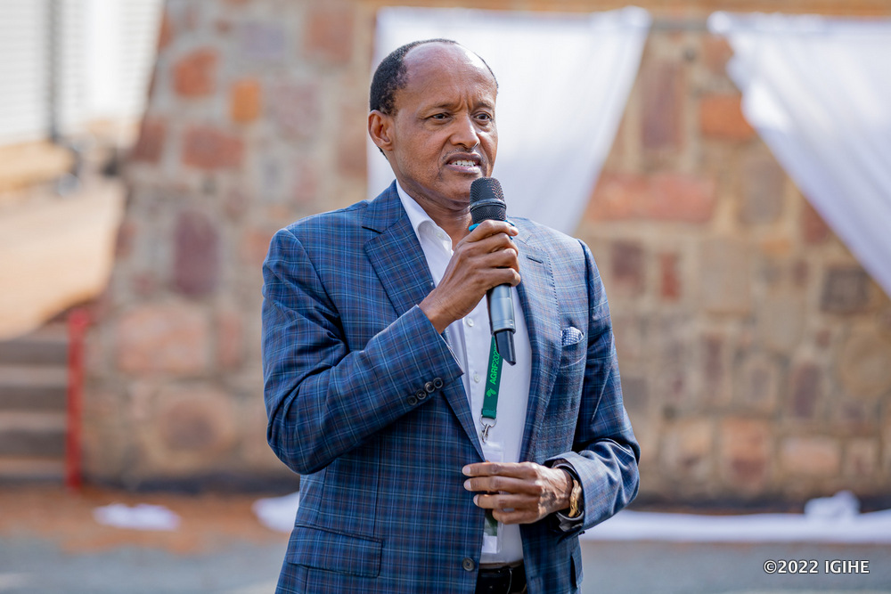 Faustin Mbundu, the Chairman of Garden Fresh, Ltd said that the packhouse comes in handy to give relief to horticultural exporters.