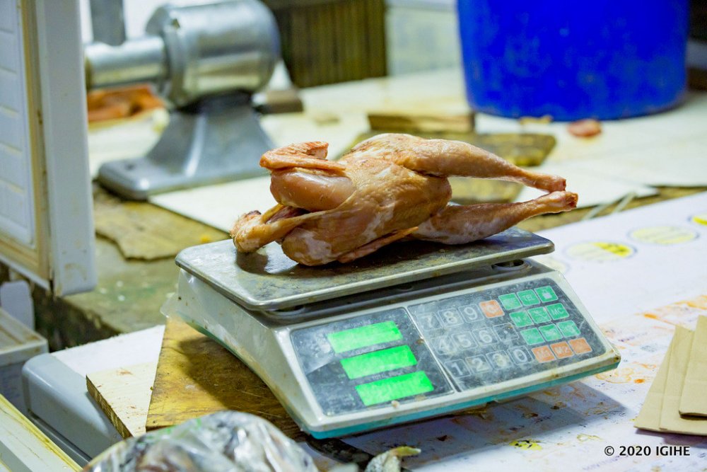 Traders with perishable commodities were given 24 hours, starting on August 17, to find potential buyers.
