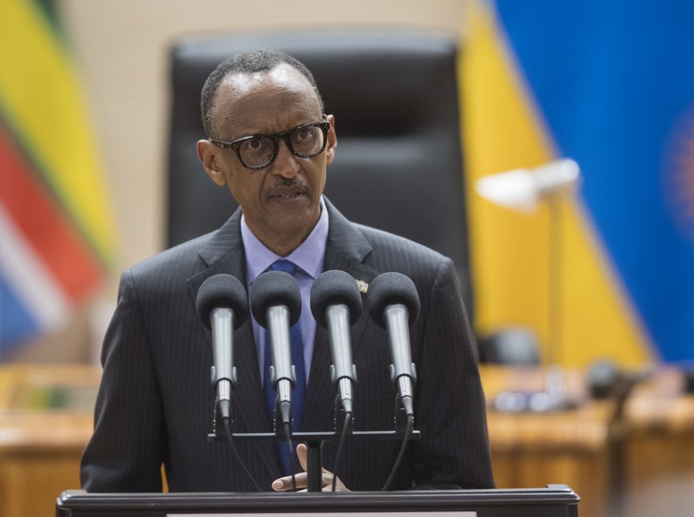 President Kagame urges new senators to double efforts in promoting national interests