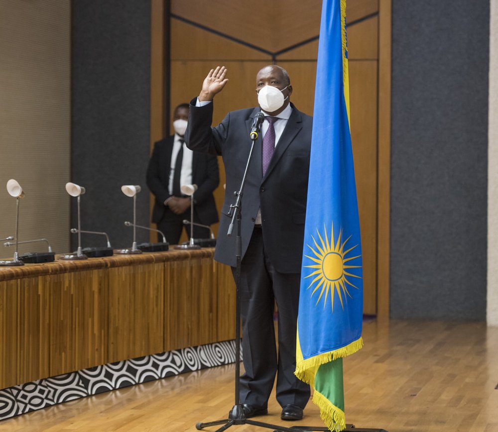 Prof. Jean-Pierre Dusingizemungu