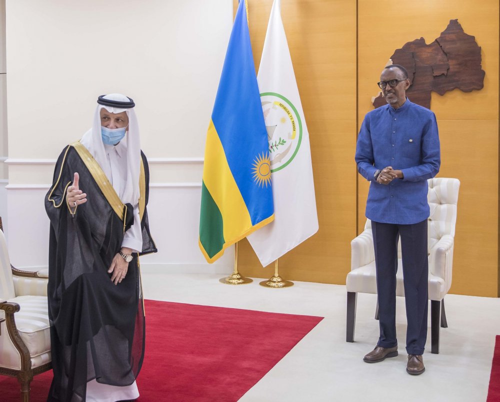 Ahmed Abdul Aziz Kattan and President Paul Kagame at village Urugwiro.