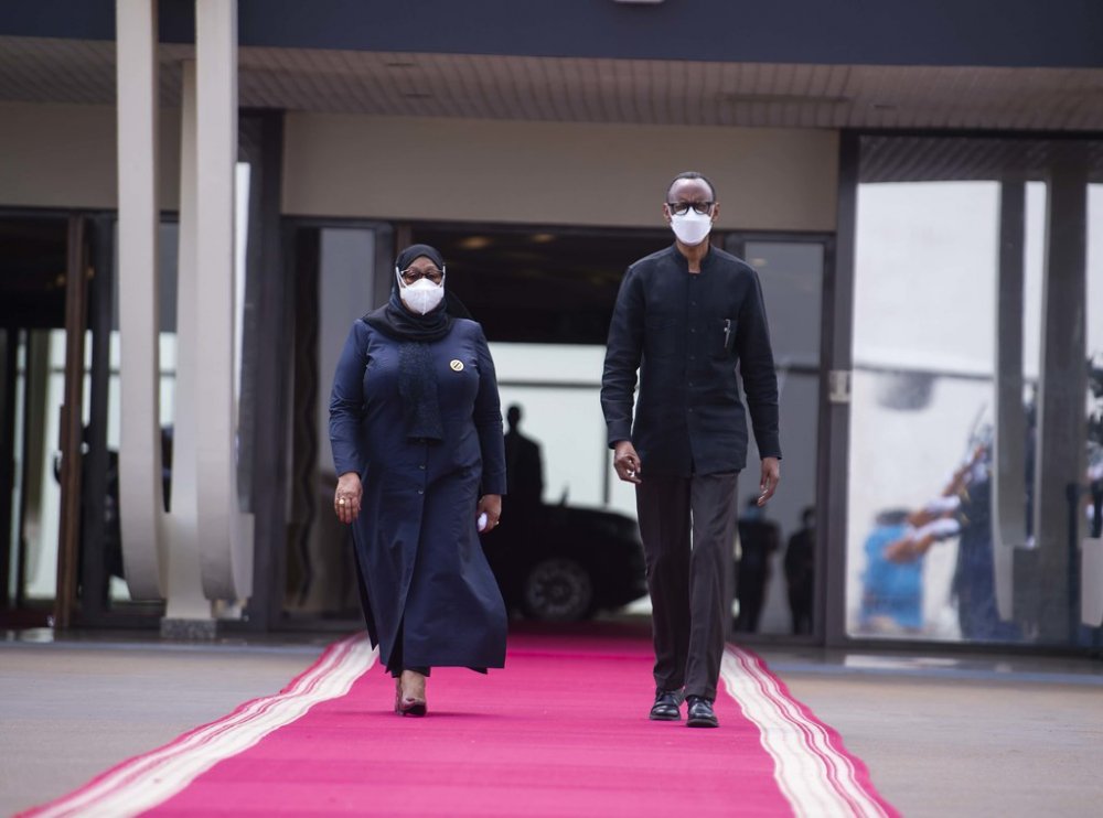 President Paul Kagame has sent condolences to his counterpart of Tanzania, Samia Suluhu Hassan and the people of Tanzania over the loss of  lives following an aircraft accident. 