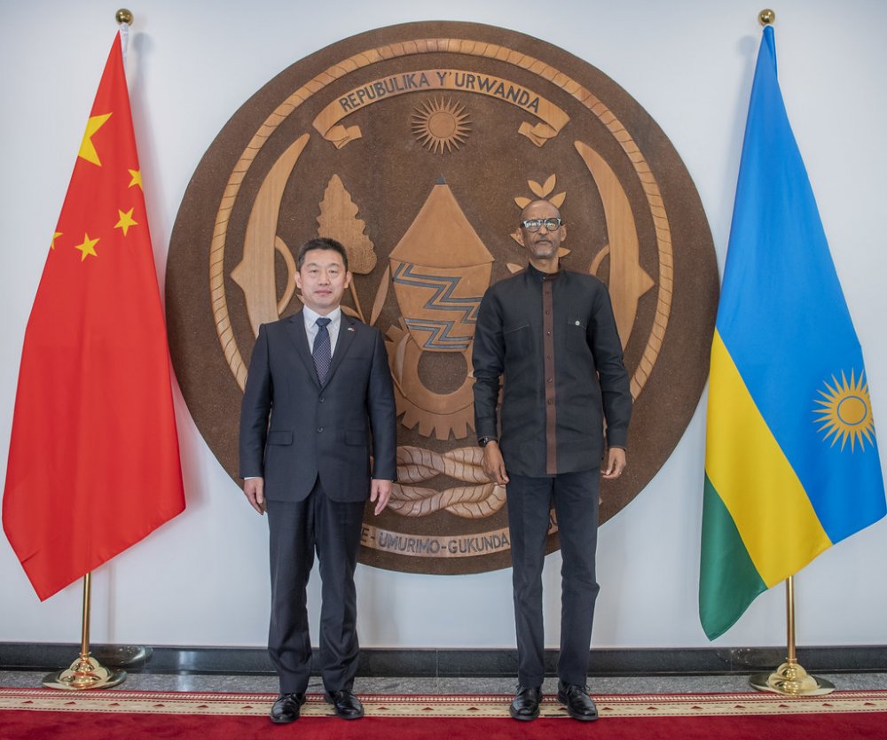 President Kagame with the new ambassador of China to Rwanda, Wang Xuekun after presenting credentials.