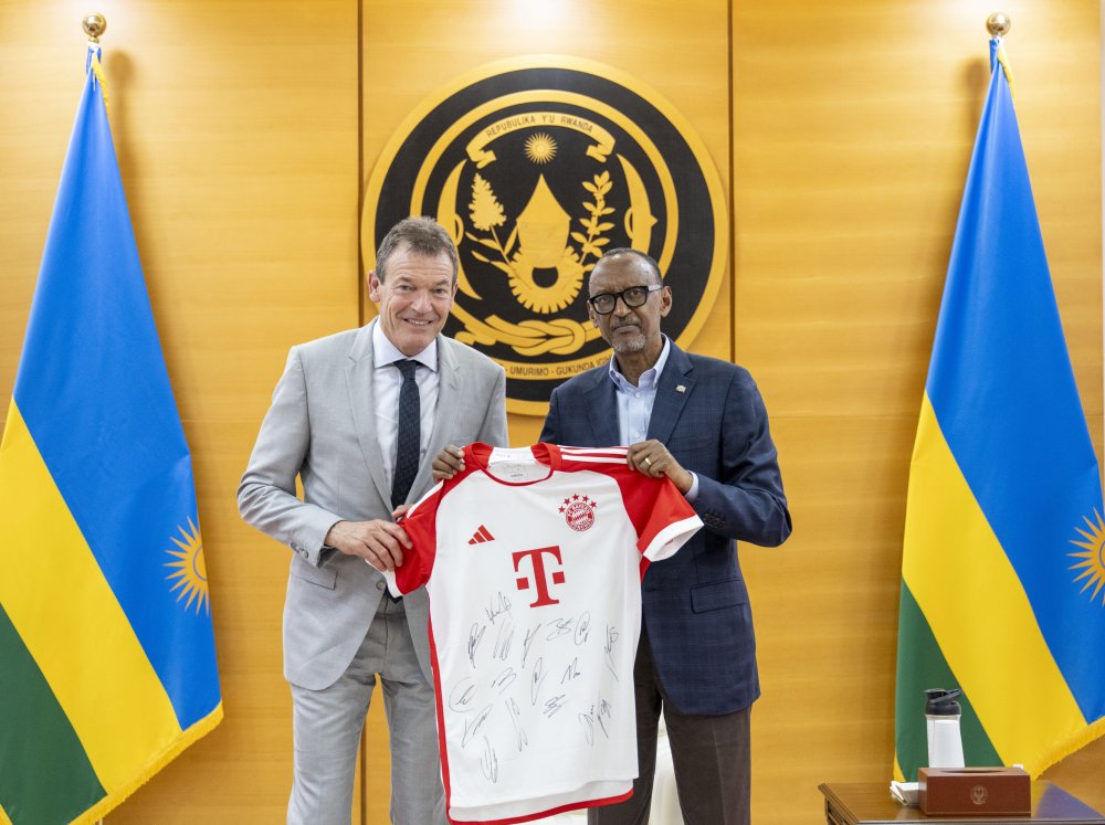 President Kagame with Andreas Jung, Bayern Munich Board Chairperson.