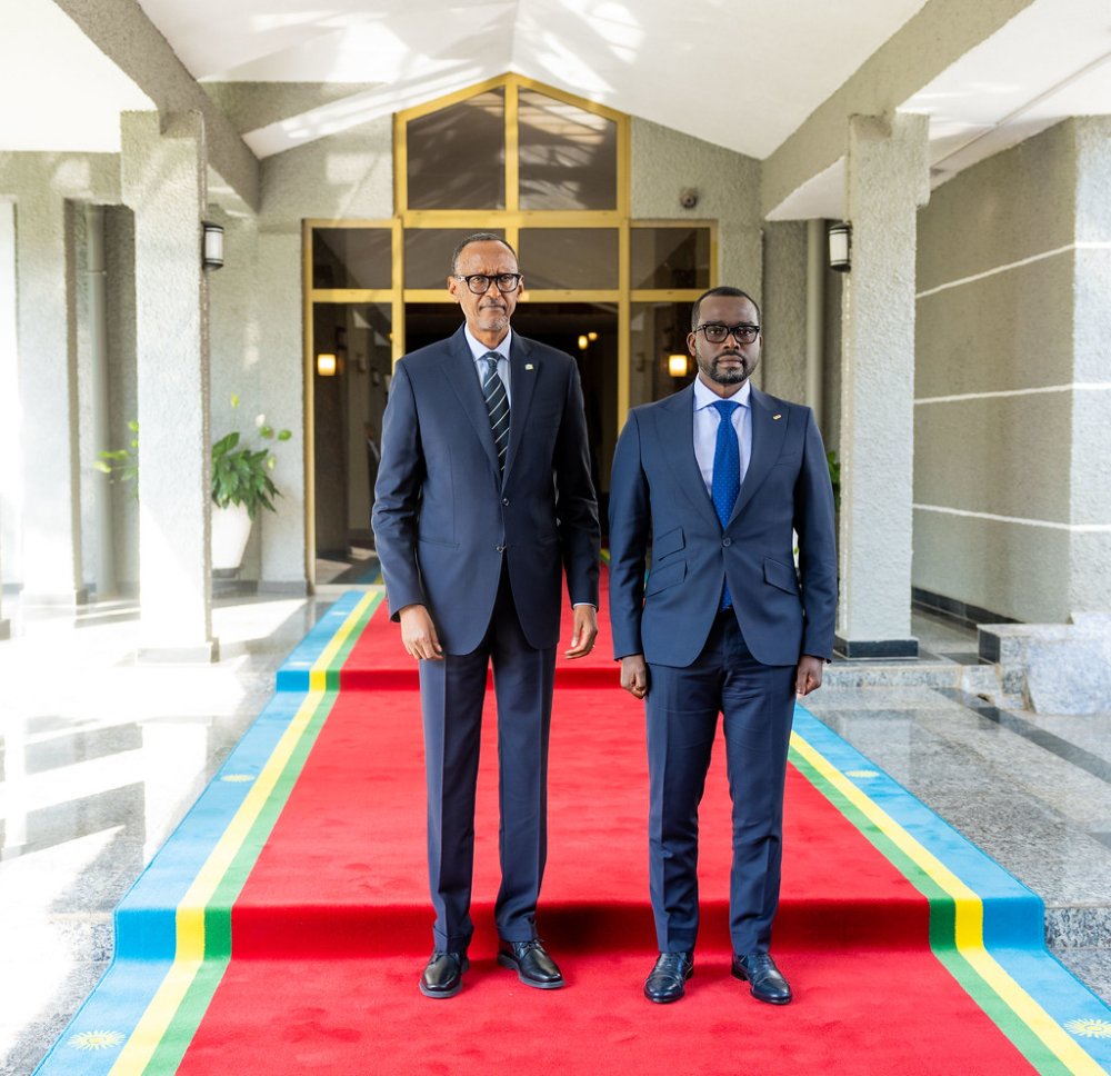 Prudence Sebahizi with President Kagame after the swearing-in ceremony. 