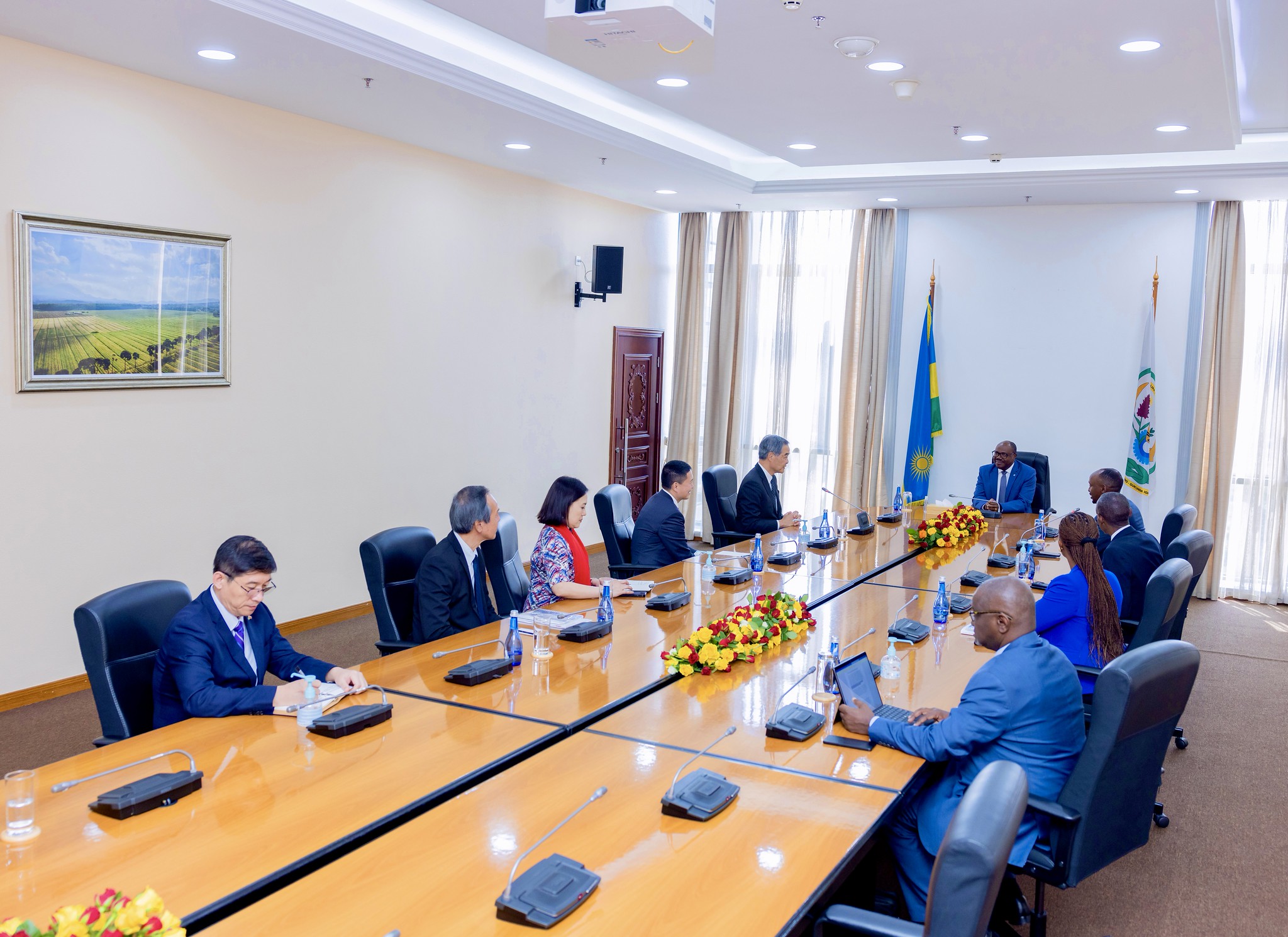 Prime Minister Justin Nsengiyumva hosts a delegation from the GX Foundation, a Hong Kong–based charitable organisation providing international medical and public health assistance.