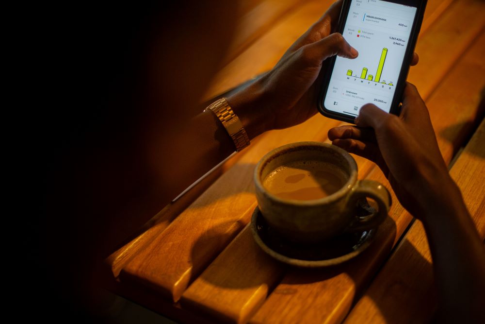 Faranga enhances the mobile money experience with faster payments to saved contacts.