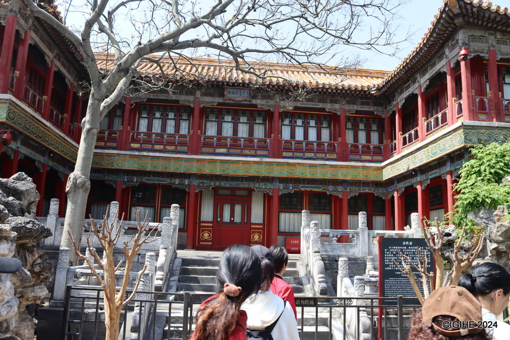 The rich carvings, vivid colors, and symbolic motifs throughout the Forbidden City highlight the significance of symbolism in ancient Chinese culture.