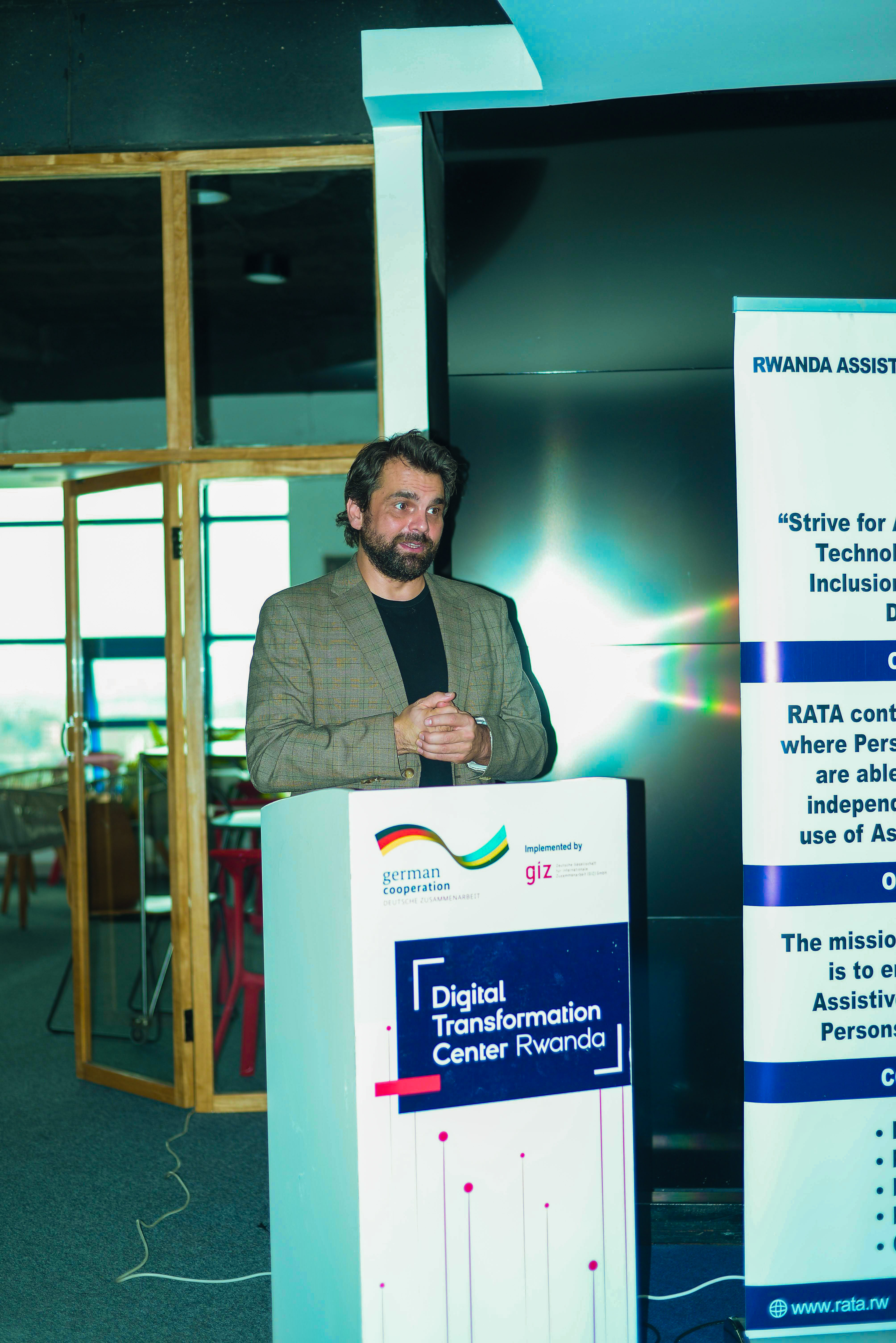 GIZ representative Norman Schräpel addressed the graduates directly, affirming: “Training in coding for people who normally don’t have access to this kind of skills is making history.”