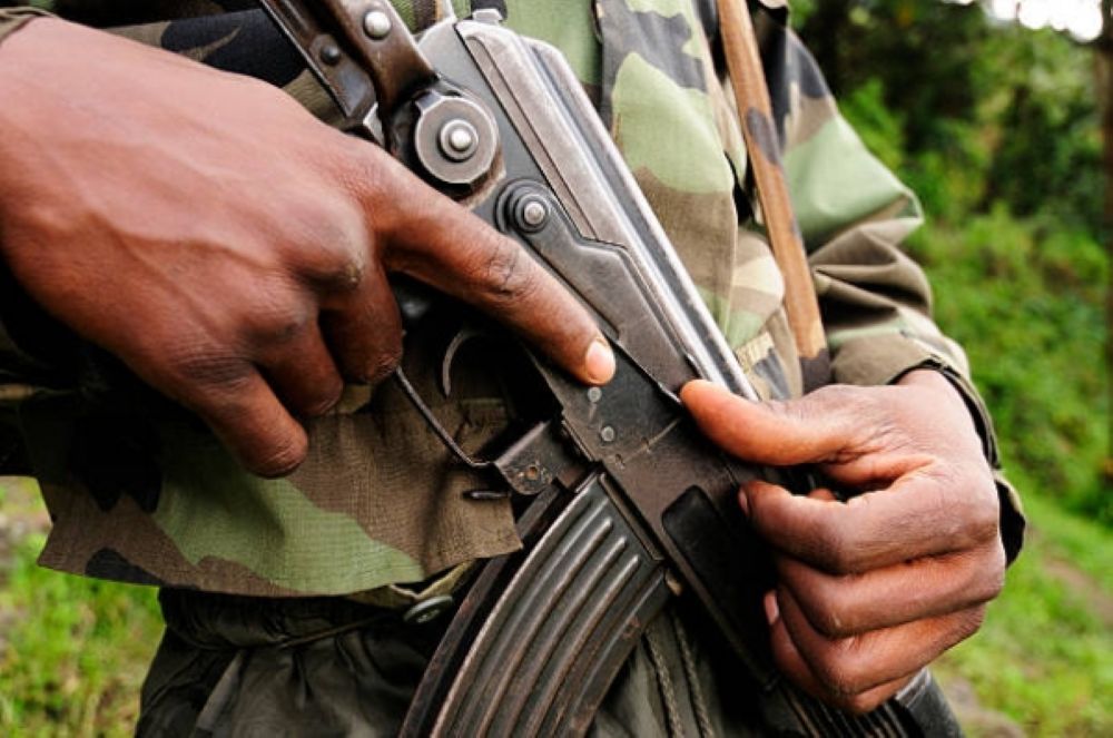 A soldier from a special unit opened fire on his colleagues on duty at Bangboka International Airport in Kisangani, Democratic Republic of Congo (DRC), on Saturday, resulting in the deaths of three soldiers and serious injuries to two others.